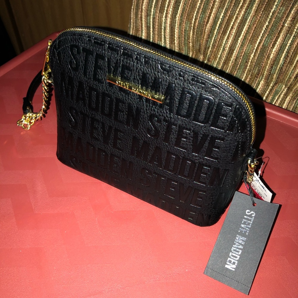 Steve Madden BMarilyn Crossbody Black Logo - Picture 3 of 8